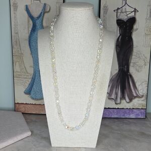 Vintage aurora borealis faceted crystal bead necklace w/a silver-tone clasp 12"